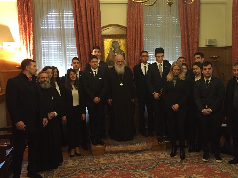 Архиепископ Афинский Иероним встретился со студентами из Салоник