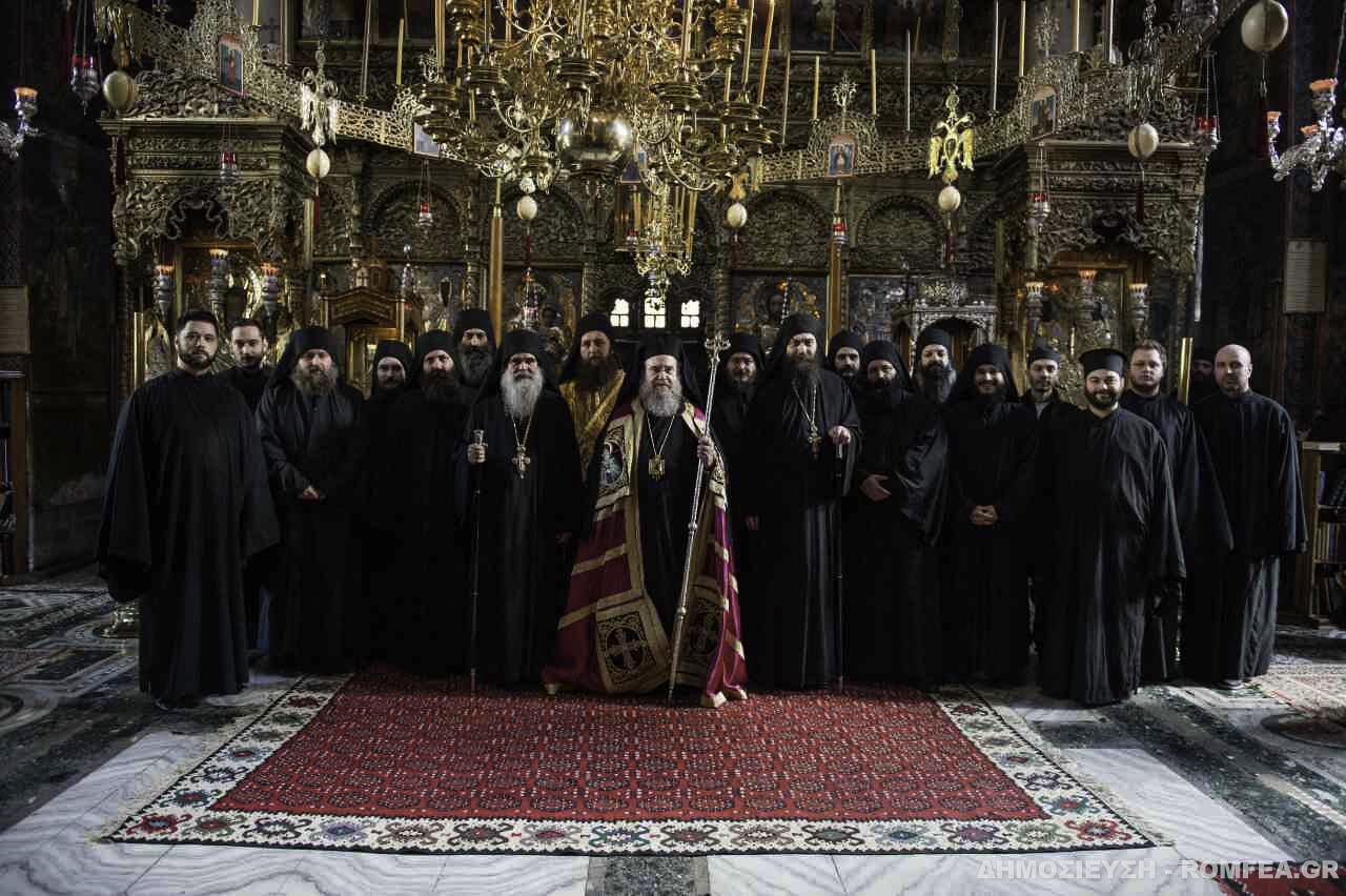 Праздник святого Саввы Сербского в монастыре Хиландар на Афоне