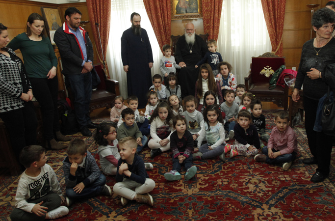 Дети в гостях у архиепископа Афинского