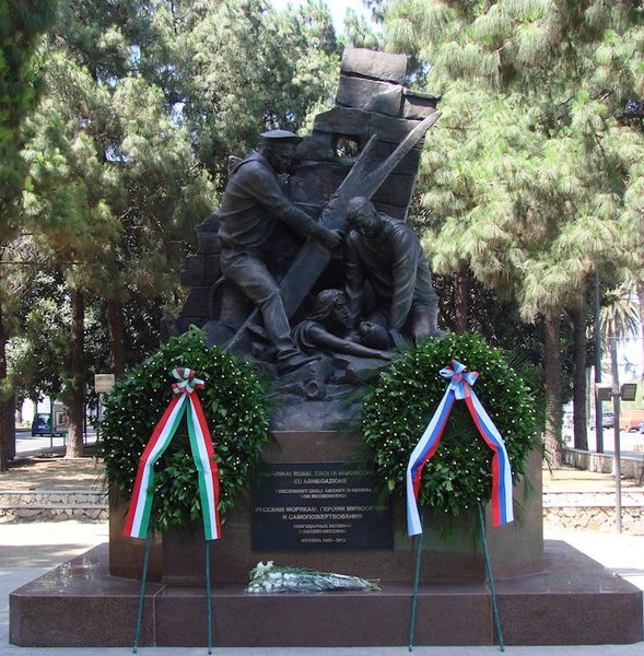 Памятник русским морякам в Мессине, Италия