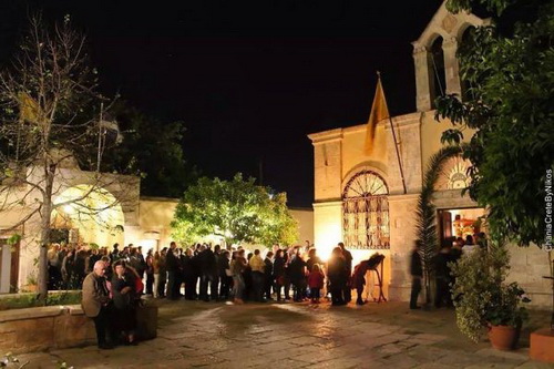 Вечерня в монастыре Хрисопиги. Ханья, Крит
