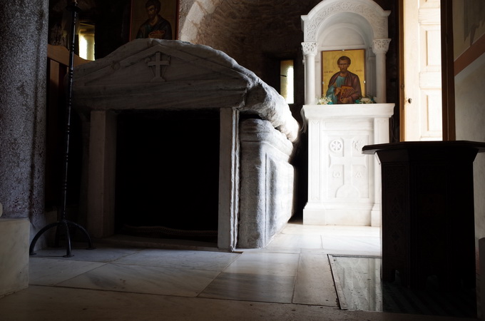 Фивы. Гробница апостола Луки